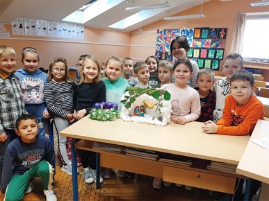 /Slike/A/2024/11/A/OŠ M. Bistrica - razredne jaslice 1.jpg