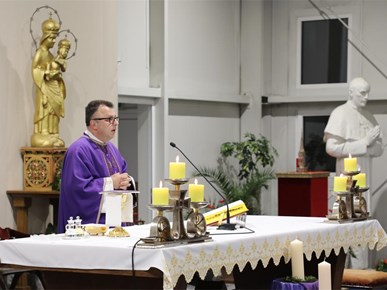 /Slike/A/2025/12-2025/Održana adventska duhovna obnova za vjeroučiteljeice i odgojiteljice u vjeri  (9).jpg