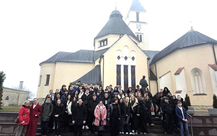 Hodočašće krizmanika OŠ Eugena Kvaternika u Krašić