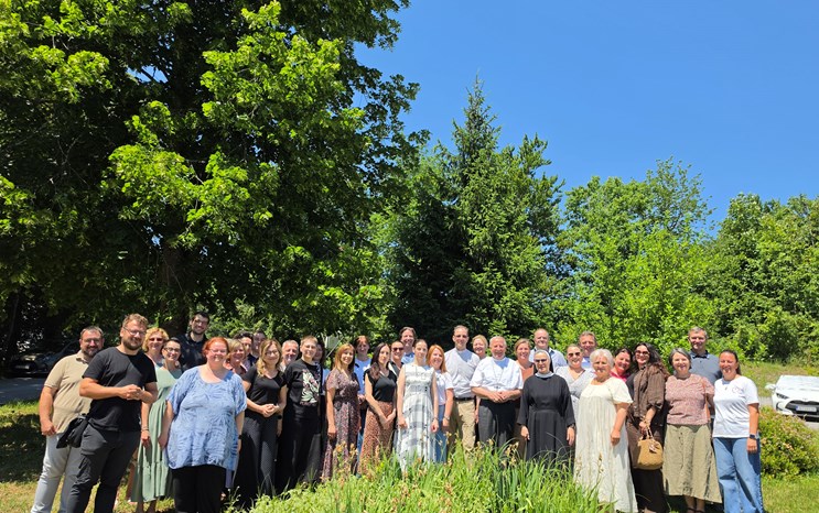 ​Obnovljeni u radosti i otvorena srca: Održane duhovne vježbe za vjeroučitelje u Mukinju